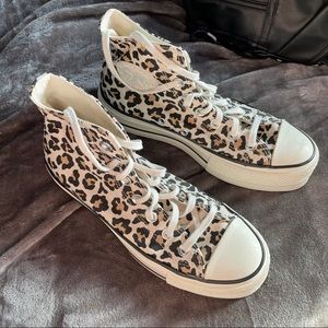 Converse leopard platform 6.5